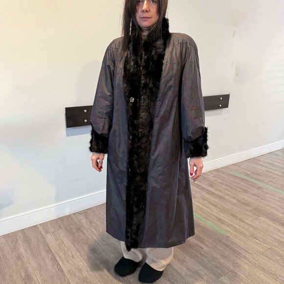 NEW PHOTOS! MINK COAT REVERSES TO WATER-RESISTANT FABRIC, BLACK & MULTICOLOUR, - Picture 11 of 14